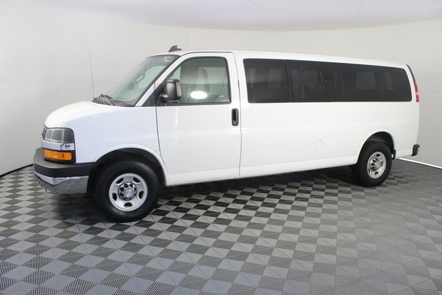 2016 Chevrolet Express 3500 LT Passenger