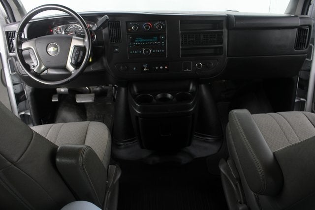 2016 Chevrolet Express 3500 LT Passenger