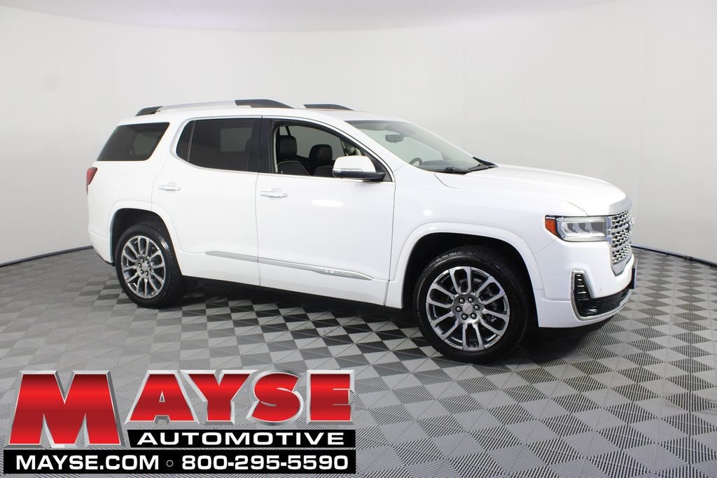 2023 GMC Acadia Denali