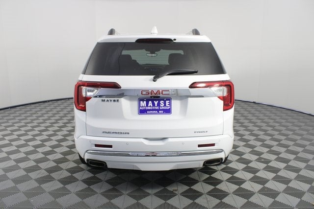 2023 GMC Acadia Denali