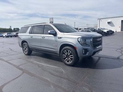 2023 GMC Yukon XL AT4