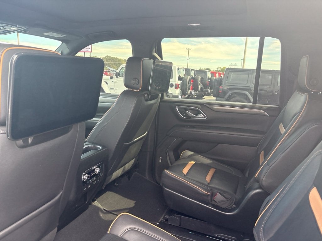 2023 GMC Yukon XL AT4