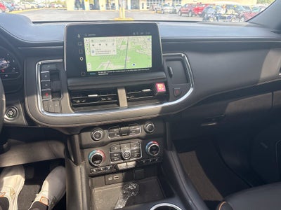 2023 GMC Yukon XL AT4