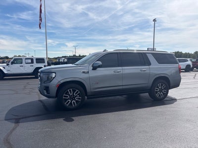 2023 GMC Yukon XL AT4