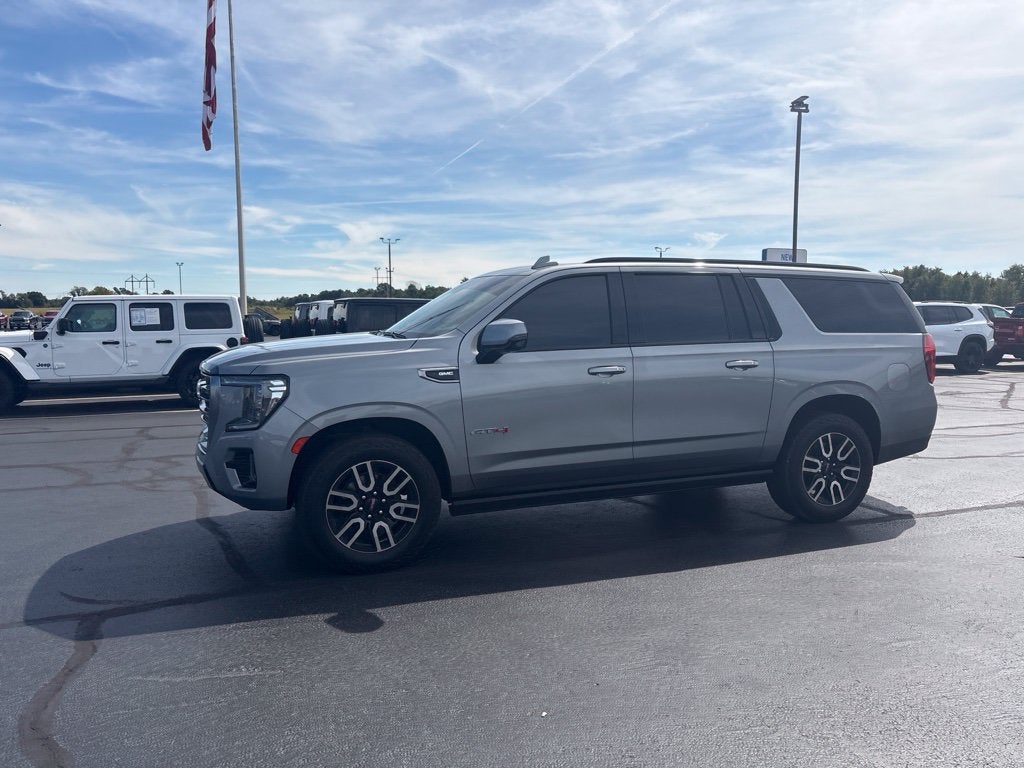 2023 GMC Yukon XL AT4