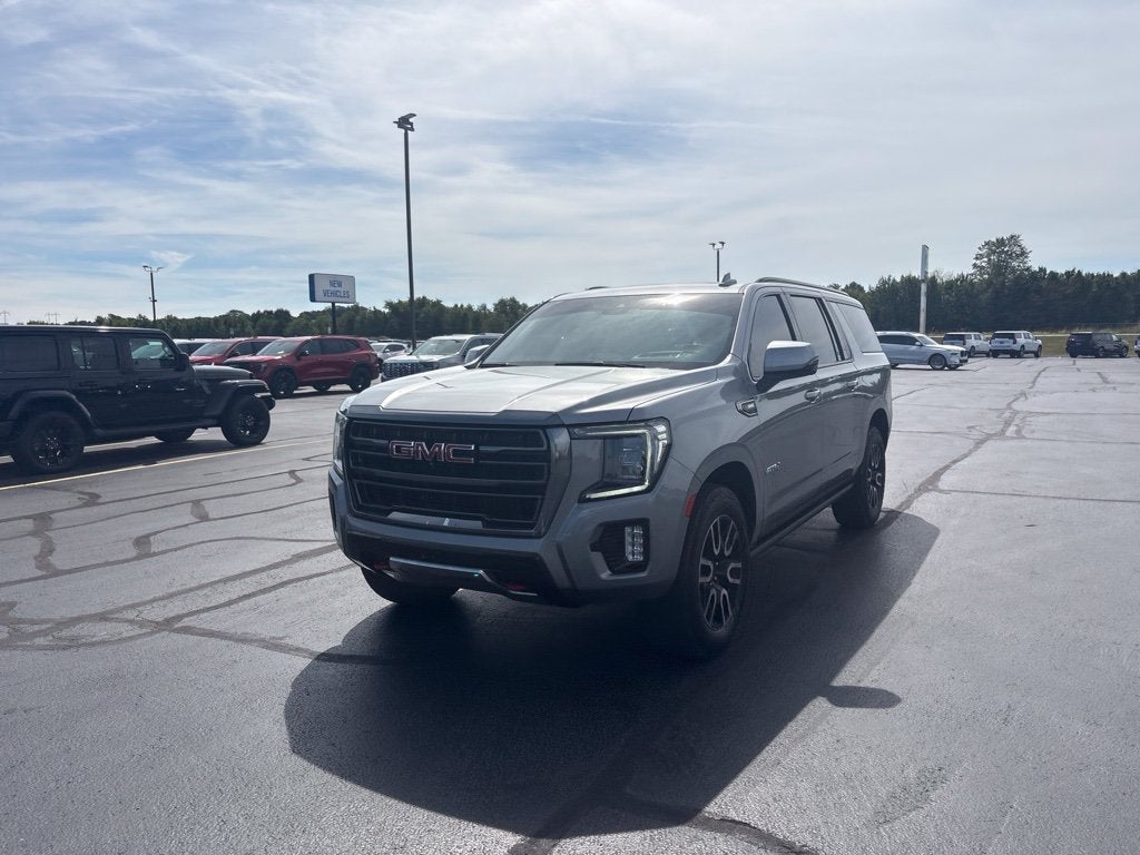 2023 GMC Yukon XL AT4