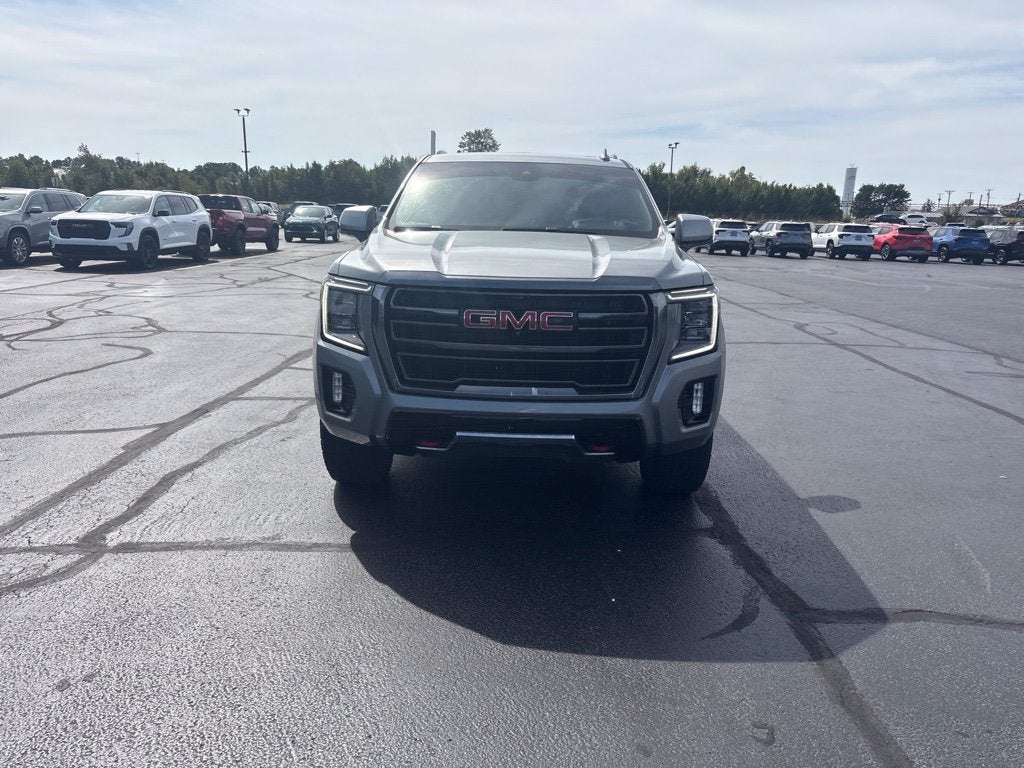 2023 GMC Yukon XL AT4