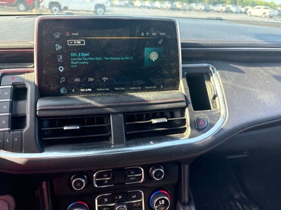 2023 Chevrolet Suburban RST