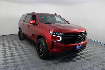 2023 Chevrolet Suburban RST