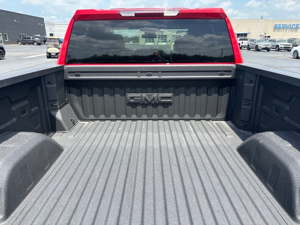 2025 GMC Sierra 1500 SLE