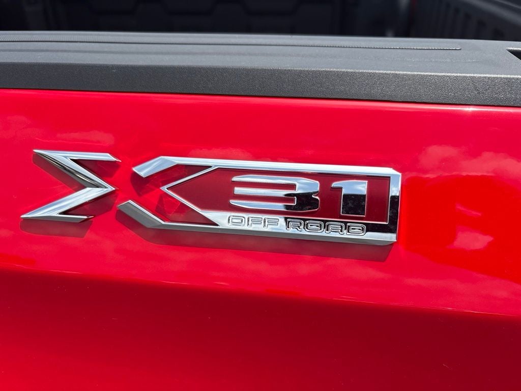 2025 GMC Sierra 1500 SLE