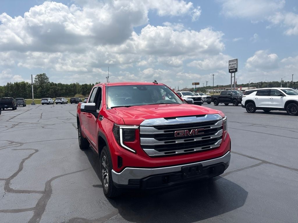2025 GMC Sierra 1500 SLE
