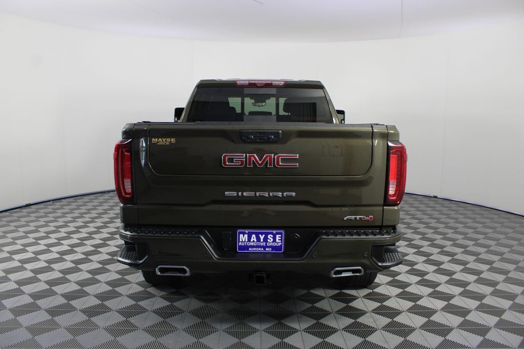2024 GMC Sierra 1500 AT4