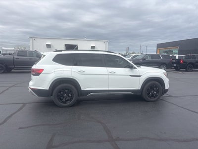 2024 Volkswagen Atlas 2.0T Peak Edition SE w/Technology