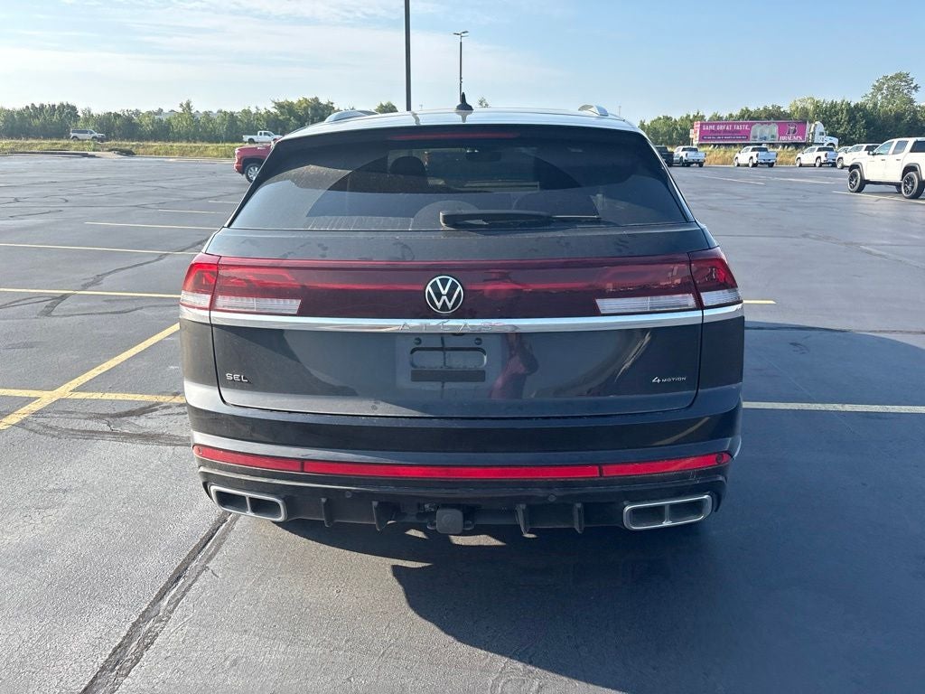 2025 Volkswagen Atlas Cross Sport 2.0T SEL Premium R-Line
