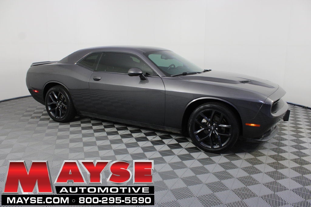 2022 Dodge Challenger SXT
