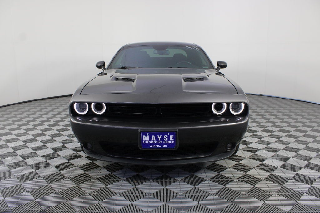 2022 Dodge Challenger SXT