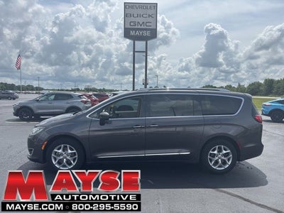 2017 Chrysler Pacifica Touring L Plus