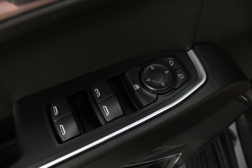 2024 Chevrolet Silverado 1500 LT LT1