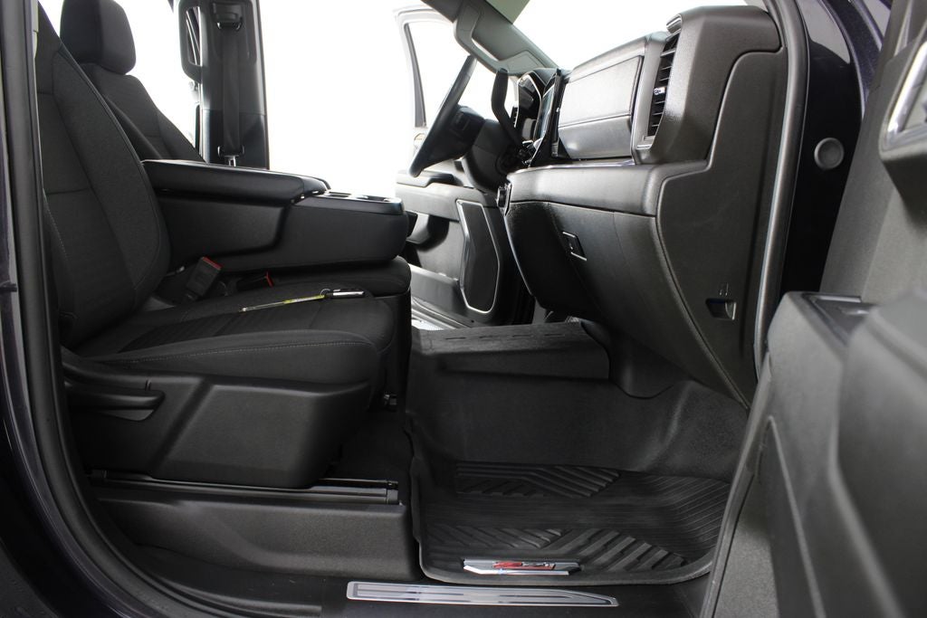 2024 Chevrolet Silverado 1500 LT LT1