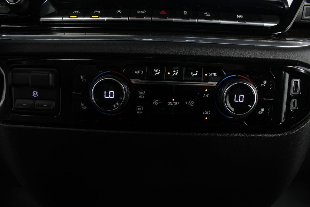 2024 Chevrolet Silverado 1500 LT LT1