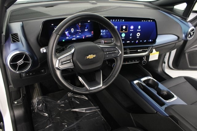 2024 Chevrolet Equinox EV LT