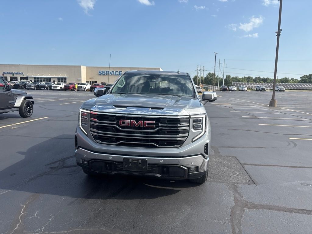2024 GMC Sierra 1500 SLT