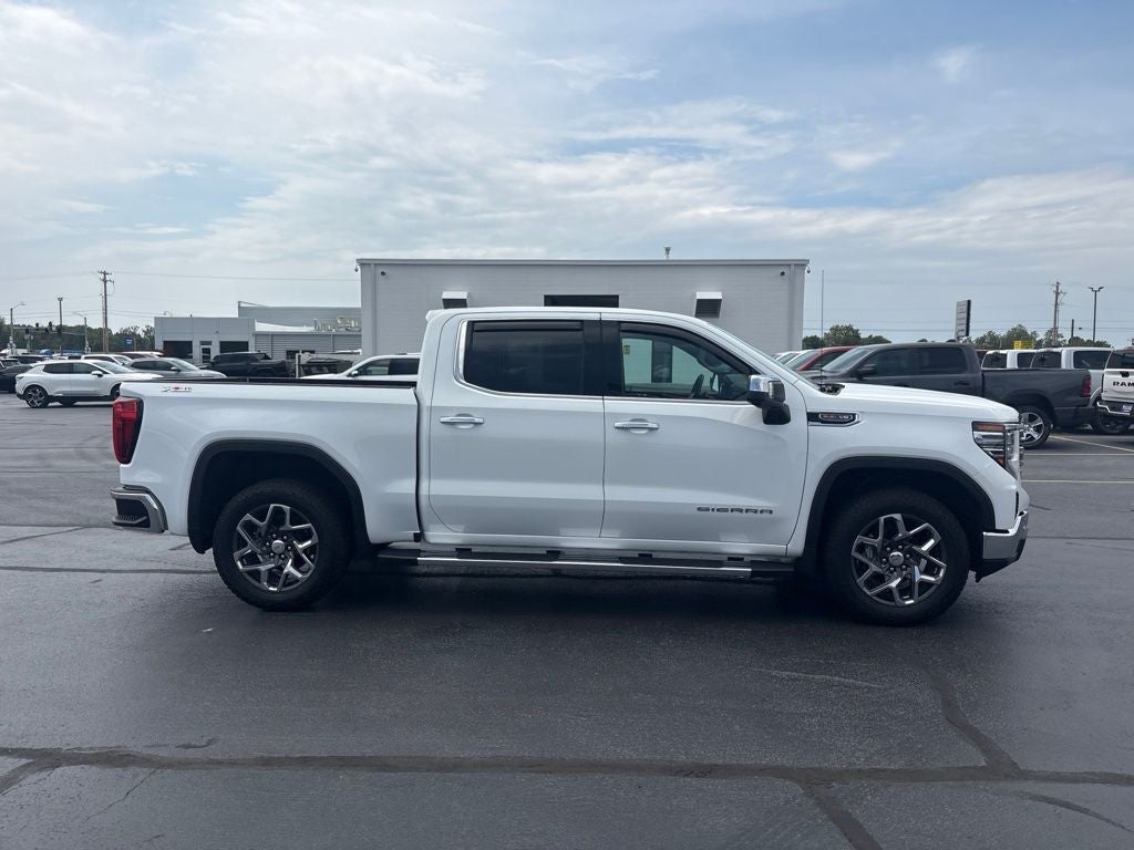 2025 GMC Sierra 1500 SLT