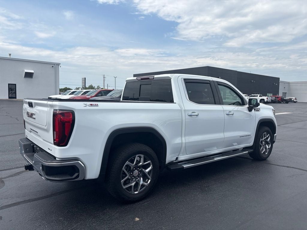 2025 GMC Sierra 1500 SLT