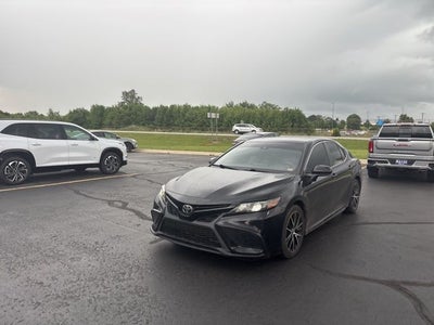 2021 Toyota Camry SE