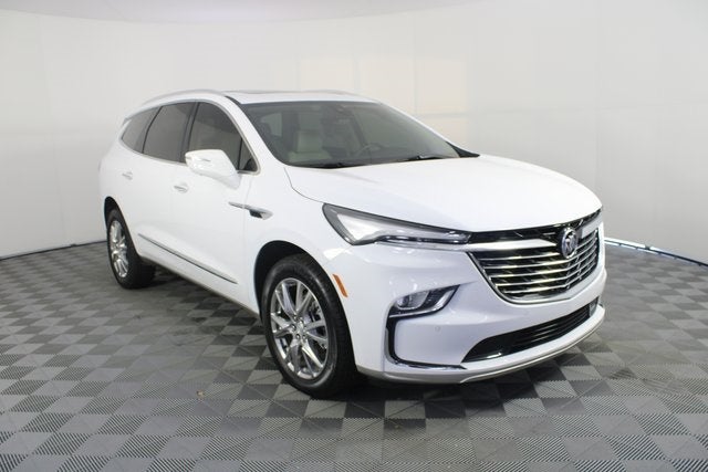 2022 Buick Enclave Essence