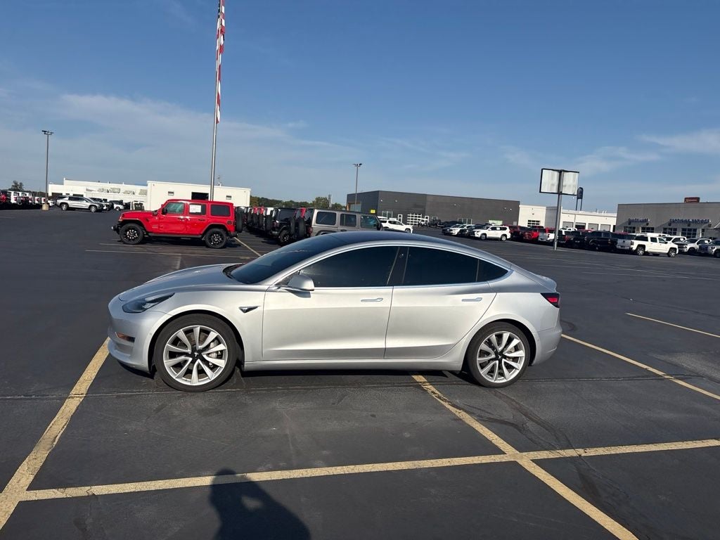 Used 2018 Tesla Model 3 Long Range with VIN 5YJ3E1EA4JF043913 for sale in Aurora, MO