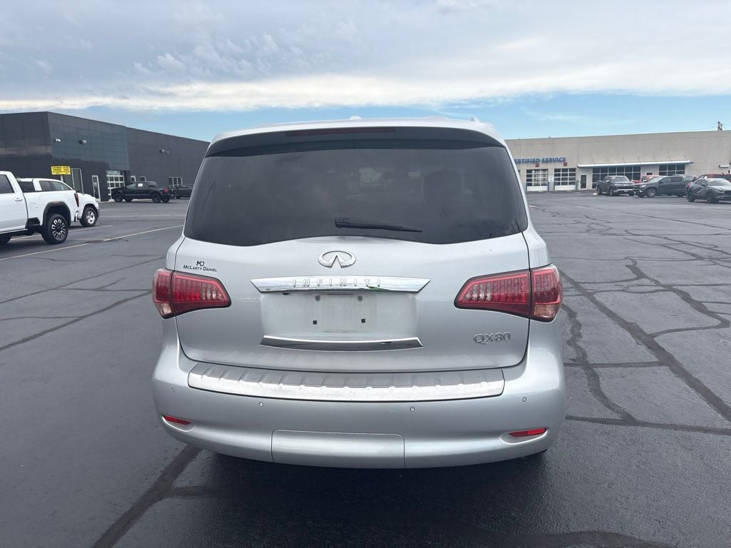 2017 INFINITI QX80 Base