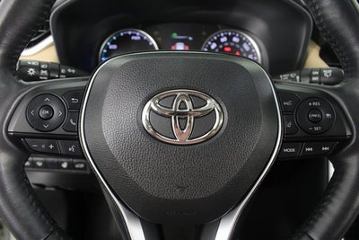 2021 Toyota RAV4 Hybrid XLE Premium
