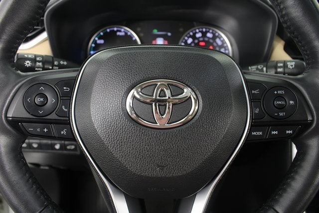 2021 Toyota RAV4 Hybrid XLE Premium