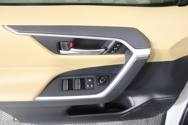 2021 Toyota RAV4 Hybrid XLE Premium