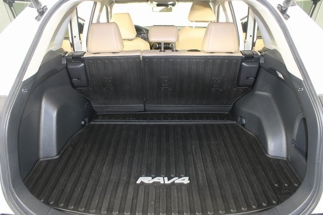 2021 Toyota RAV4 Hybrid XLE Premium