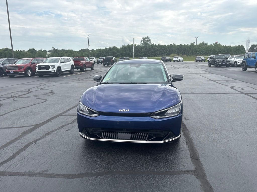 2022 Kia EV6 Wind